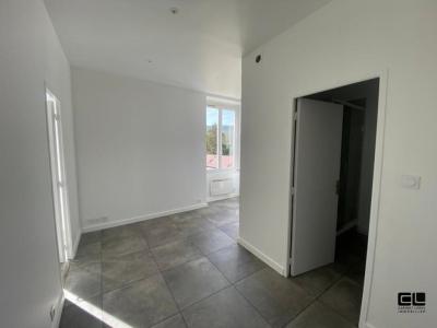 Louer Appartement Fontaines-sur-saone 560 euros