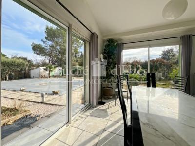 For sale Uzes 8 rooms 180 m2 Gard (30700) photo 2