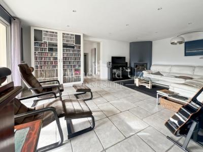 For sale Uzes 8 rooms 180 m2 Gard (30700) photo 4