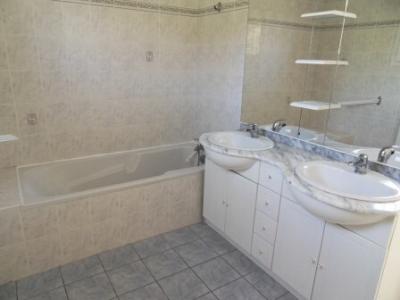 For rent Souilhanels 4 rooms 98 m2 Aude (11400) photo 3