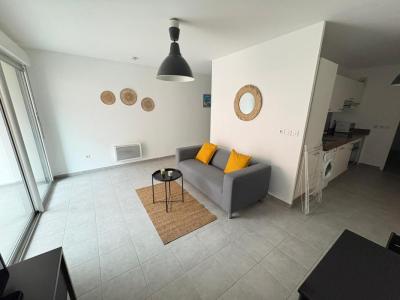 For rent Marseille-3eme-arrondissement 2 rooms 46 m2 Bouches du Rhone (13003) photo 1