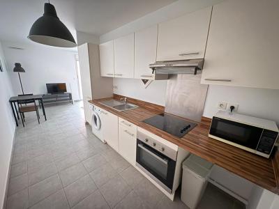 For rent Marseille-3eme-arrondissement 2 rooms 46 m2 Bouches du Rhone (13003) photo 3