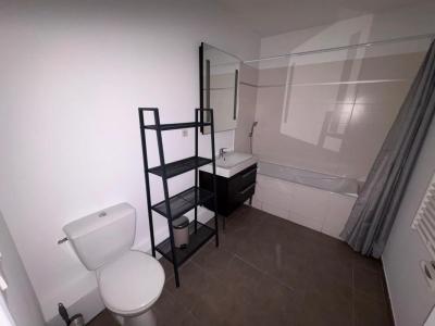 For rent Marseille-3eme-arrondissement 2 rooms 46 m2 Bouches du Rhone (13003) photo 4