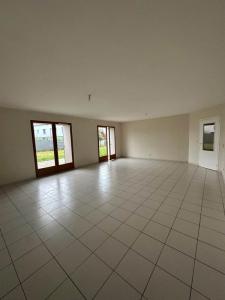 For rent Pont-sainte-marie 5 rooms 141 m2 Aube (10150) photo 4