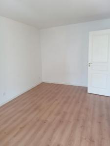 For rent Nantes 1 room 33 m2 Loire atlantique (44300) photo 1