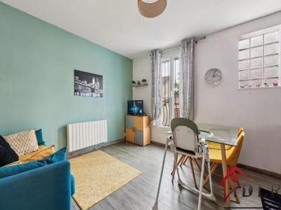 For sale Neuilly-plaisance 2 rooms 34 m2 Seine saint denis (93360) photo 2