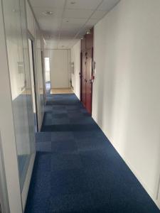 For sale Bron 186 m2 Rhone (69500) photo 2