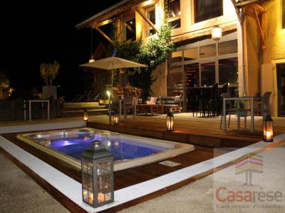 For sale Lyon-8eme-arrondissement 12 rooms 350 m2 Rhone (69008) photo 2