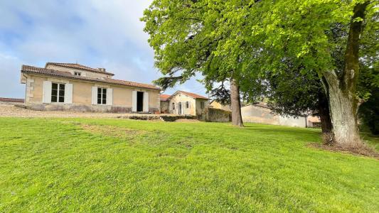 For sale Blaye 6 rooms 352 m2 Gironde (33390) photo 0