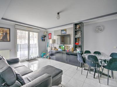 For sale Valenton 4 rooms 73 m2 Val de Marne (94460) photo 1