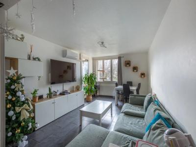 Acheter Appartement 81 m2 Vaulx-en-velin