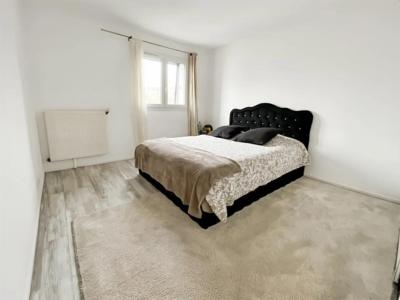 For sale Melun 4 rooms 82 m2 Seine et marne (77000) photo 3