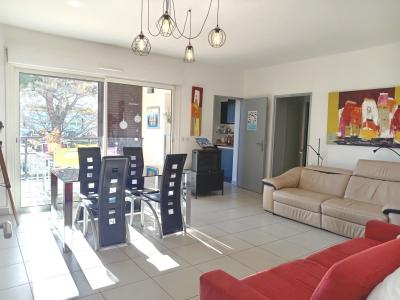 For sale POINT Z�RO 3 rooms 73 m2 Herault (34280) photo 4