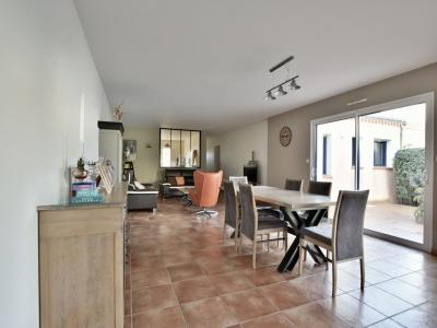 For sale CENTRE VILLE 6 rooms 144 m2 Maine et loire (49300) photo 4