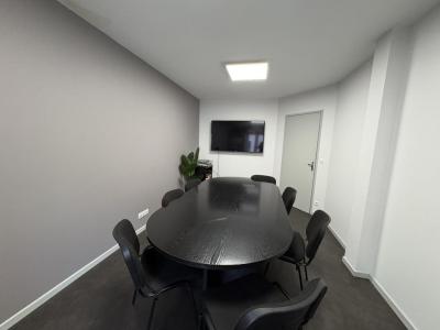 Acheter Bureau Figeac 197000 euros