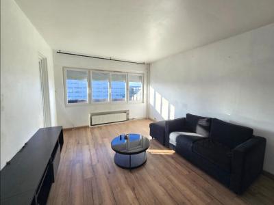 For sale Meaux 4 rooms 87 m2 Seine et marne (77100) photo 1