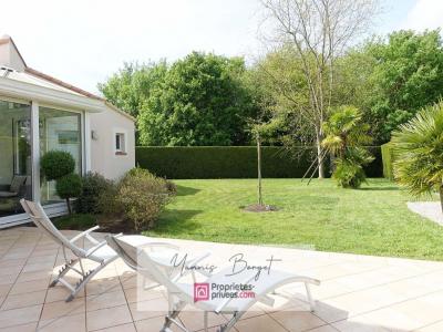 For sale Chavagnes-en-paillers 7 rooms 152 m2 Vendee (85250) photo 2