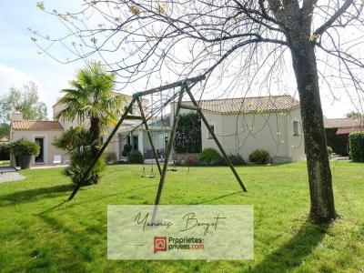 For sale Chavagnes-en-paillers 7 rooms 152 m2 Vendee (85250) photo 4