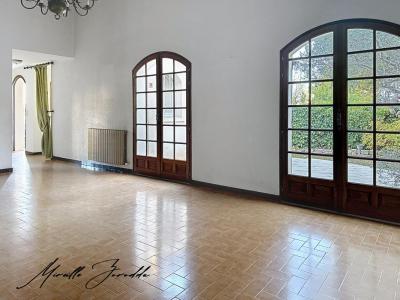 Annonce Vente 4 pi�ces Maison Beaucaire 30