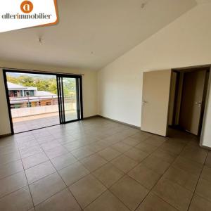 Louer Appartement 65 m2 Saint-pierre