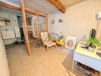 For sale Tour-d'aigues 5 rooms 87 m2 Vaucluse (84240) photo 0