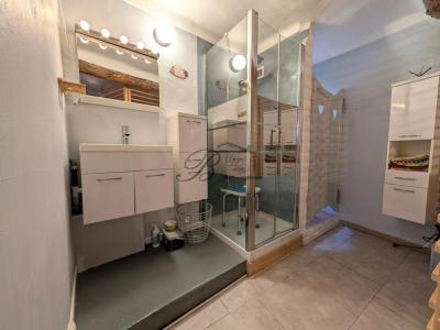 Acheter Appartement 87 m2 Tour-d'aigues