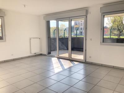 Louer Appartement 78 m2 Bassens