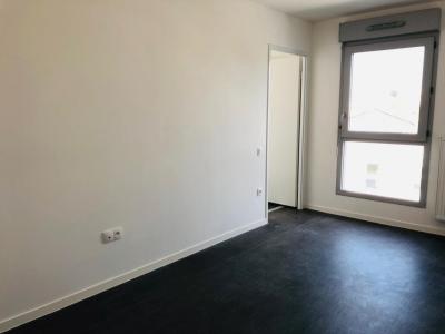 For rent Valenciennes 3 rooms 65 m2 Nord (59300) photo 4