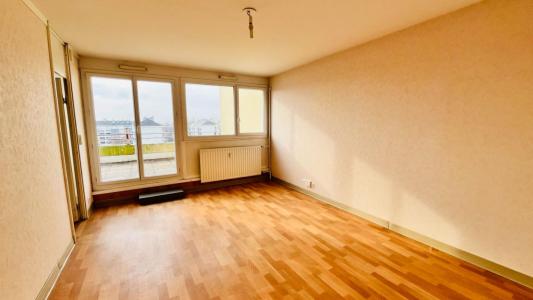 For sale Angers 3 rooms 68 m2 Maine et loire (49000) photo 1