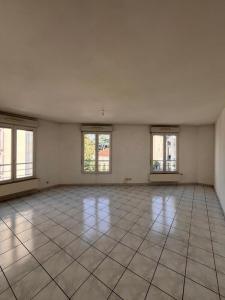 Louer Appartement 58 m2 Lyon-8eme-arrondissement