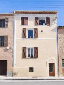 For sale Correns 3 rooms 63 m2 Var (83570) photo 0