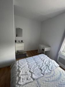 For rent Valenciennes 1 room 35 m2 Nord (59300) photo 1