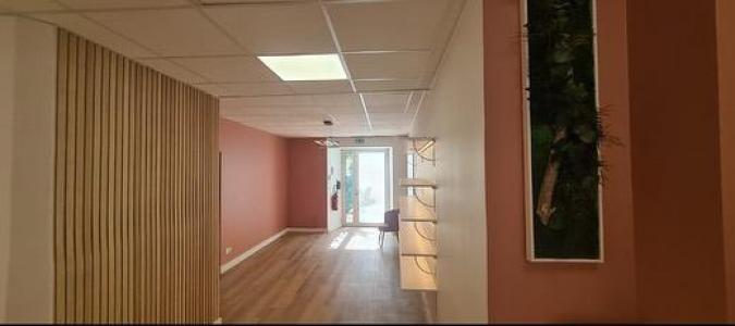 For sale Agen 2 rooms 90 m2 Lot et garonne (47000) photo 4