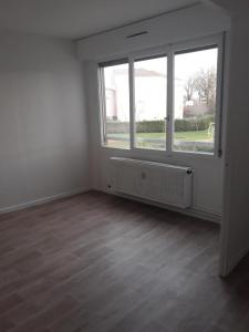 For rent Metz 2 rooms 72 m2 Moselle (57050) photo 0