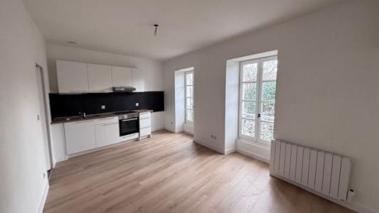 For sale JEAN JAUR�S 3 rooms 48 m2 Gard (30000) photo 0