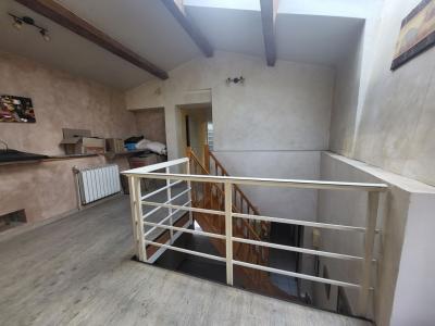 For sale 6 rooms 153 m2 Deux sevres (79160) photo 3
