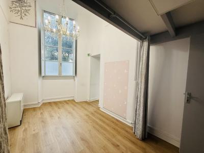 For sale TRIBUNAL 93 m2 Pyrenees atlantiques (64000) photo 3