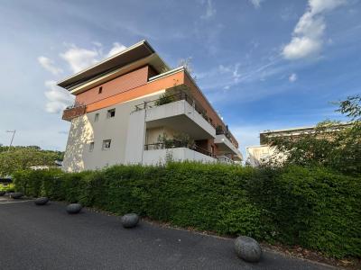 For sale 3 rooms 68 m2 Ain (01280) photo 0