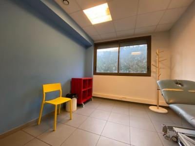 For rent Avignon 4 rooms 86 m2 Vaucluse (84000) photo 3