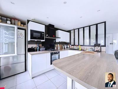 For sale Morangis 6 rooms 146 m2 Essonne (91420) photo 1