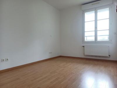 For sale Noyon 3 rooms 67 m2 Oise (60400) photo 3