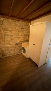 For rent Lyon-1er-arrondissement 1 room 18 m2 Rhone (69001) photo 1