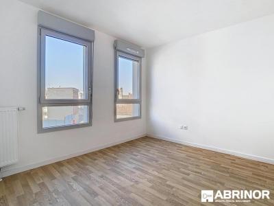 Louer Appartement Croix 970 euros