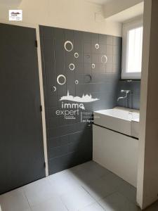 Louer Local commercial 30 m2 Mirecourt