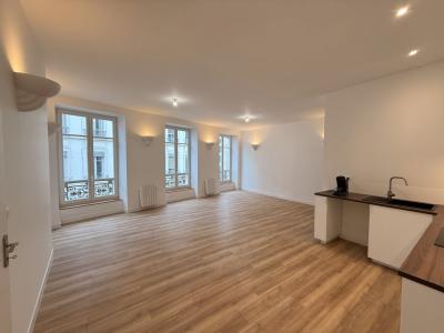 For rent Lyon-2eme-arrondissement 2 rooms 65 m2 Rhone (69002) photo 0
