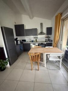 For sale Lancon-provence 3 rooms 56 m2 Bouches du Rhone (13680) photo 3