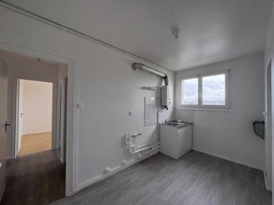 Annonce Location 4 pi�ces Appartement Charleville-mezieres 08