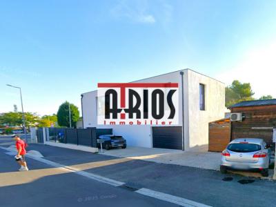 For rent Greasque 100 m2 Bouches du Rhone (13850) photo 0