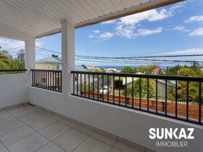 For rent Saint-pierre 5 rooms 93 m2 Reunion (97410) photo 1