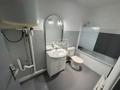 For rent Perenchies 2 rooms 38 m2 Nord (59840) photo 3